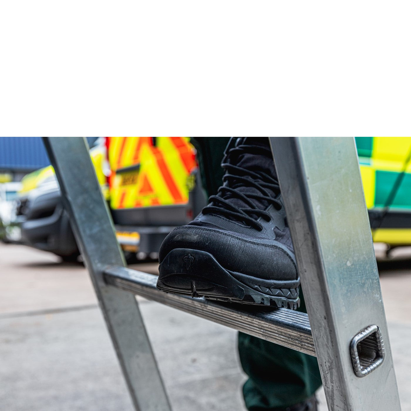 Magnum Ultima Pro 8.0 WP Side-Zip Uniform Boot  Black