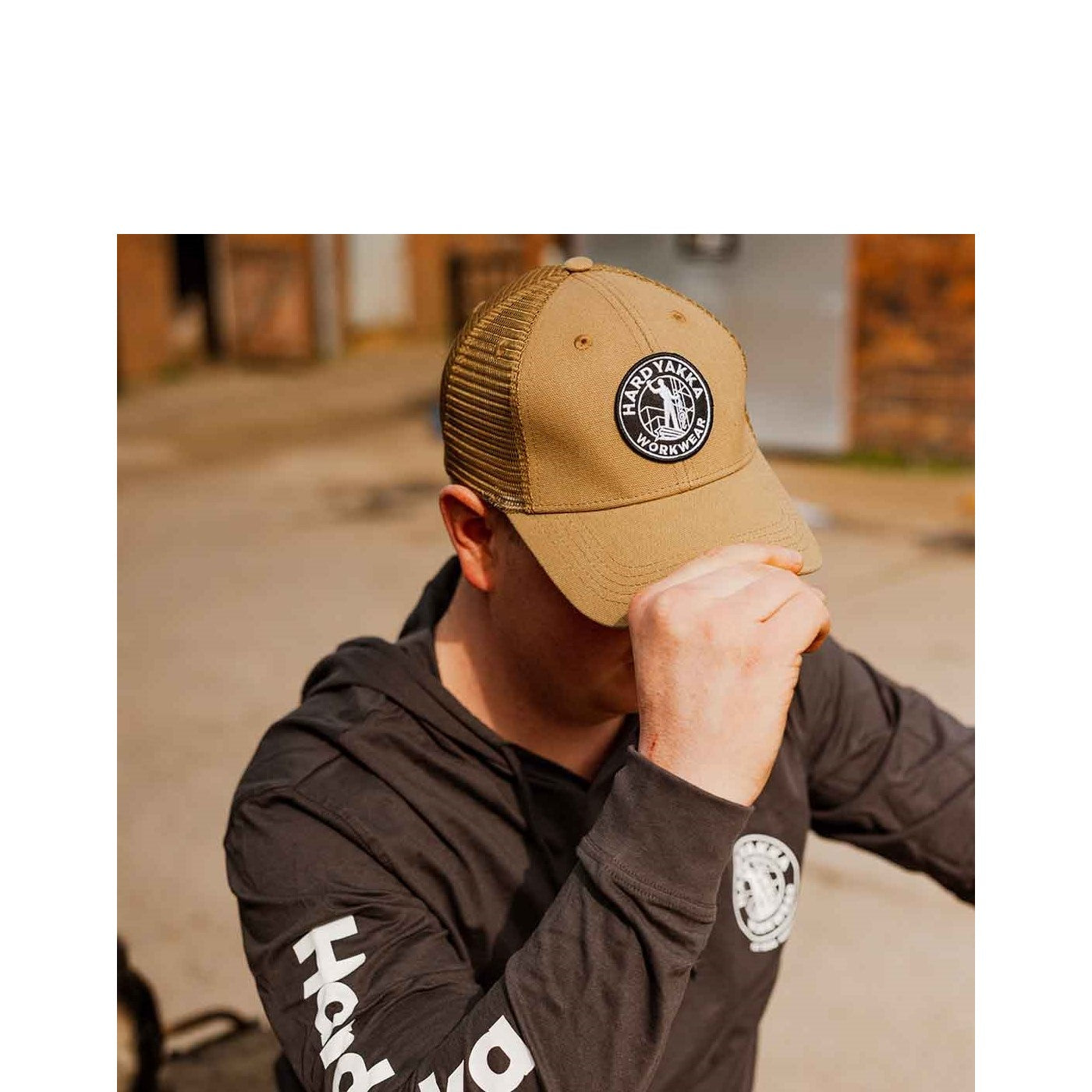 Hard Yakka Heritage Trucker Cap  Whiskey
